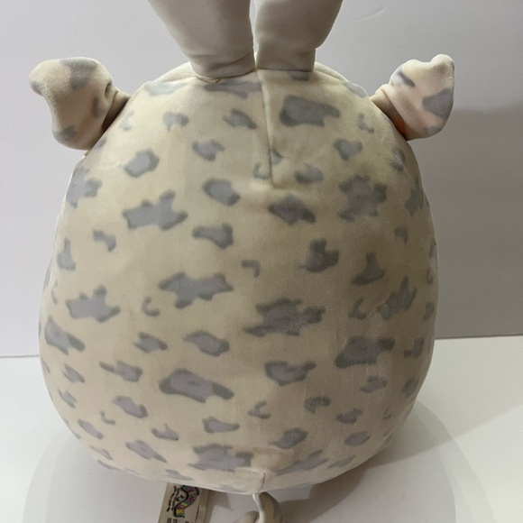 Rosie the Spotted Pig Squishmallow, large 12” collectible plush toy - Picture 4 of 5